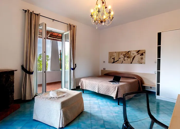 Don Giorgio & Ischia