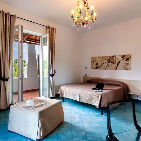 Don Giorgio Rooms&apartments Isquia