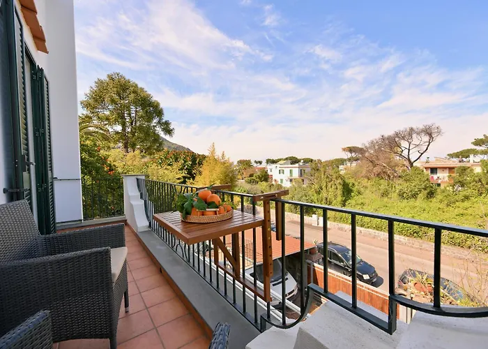 Don Giorgio 3* איסקיה